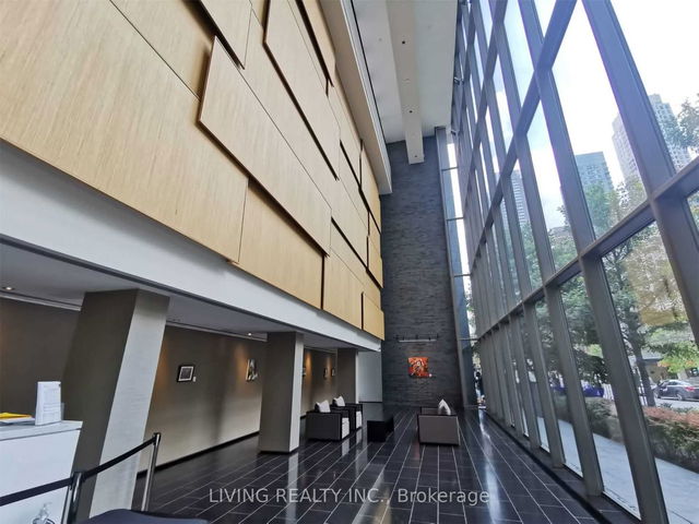 2301 - 33 Charles Street