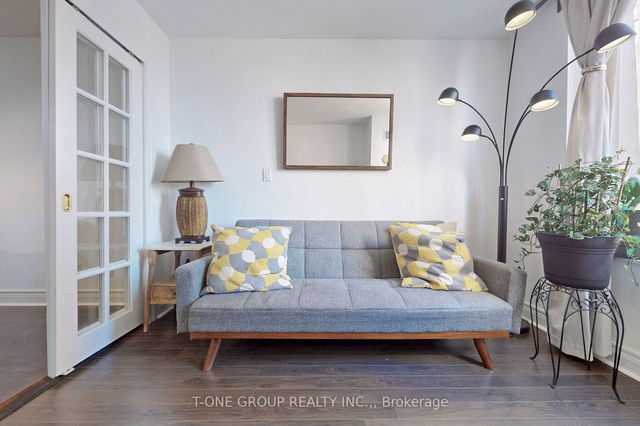 511 - 5418 Yonge Street