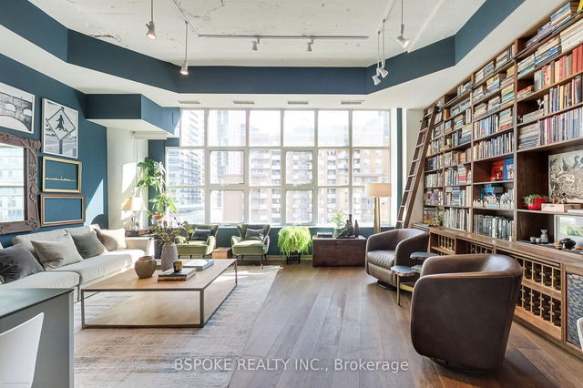 553 - 155 Dalhousie Street