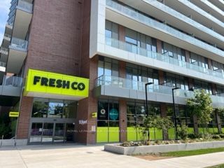 401 - 36 Forest Manor Road