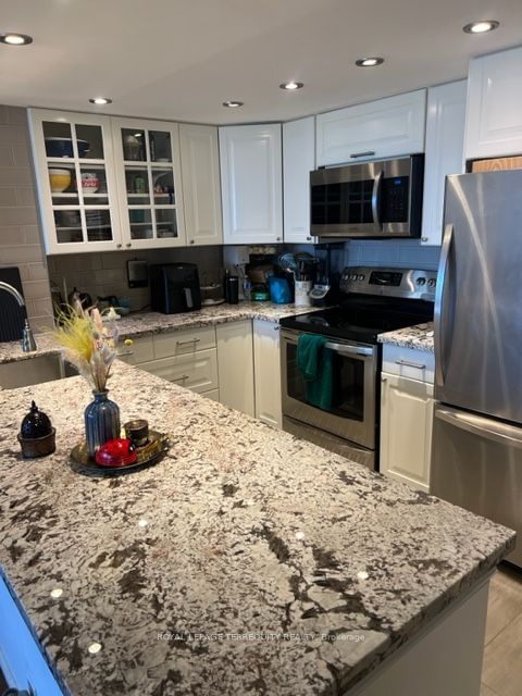1102 - 701 King Street