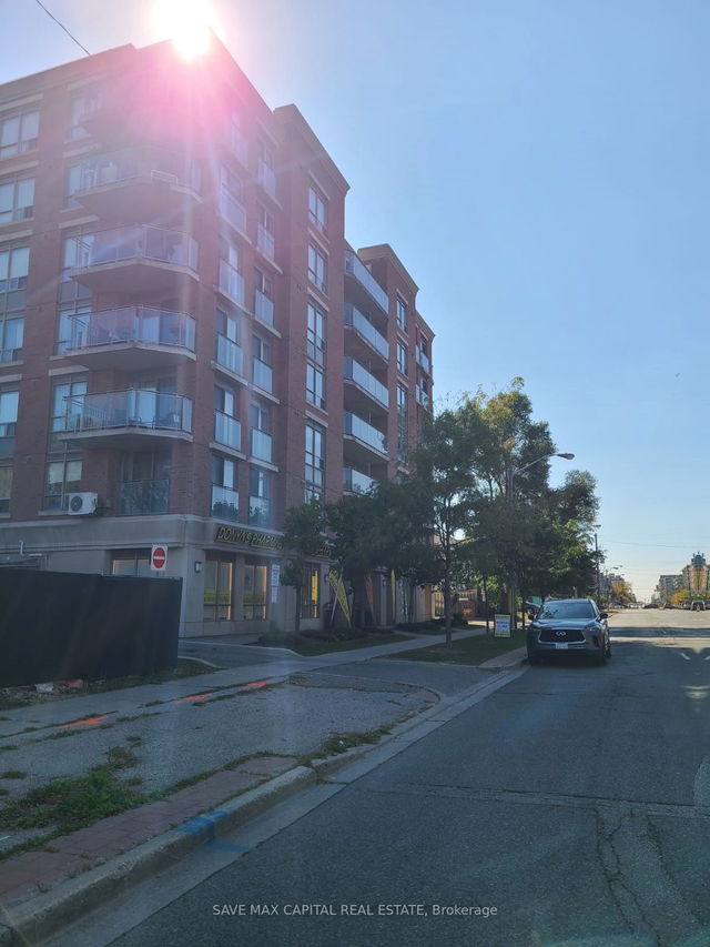 202 - 801 Sheppard Avenue