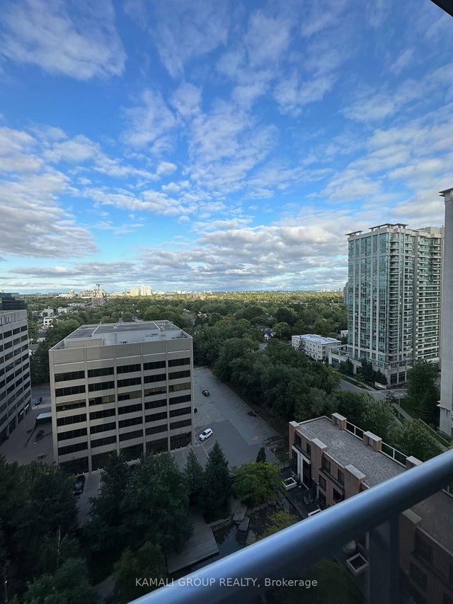 1605 - 23 Sheppard Avenue