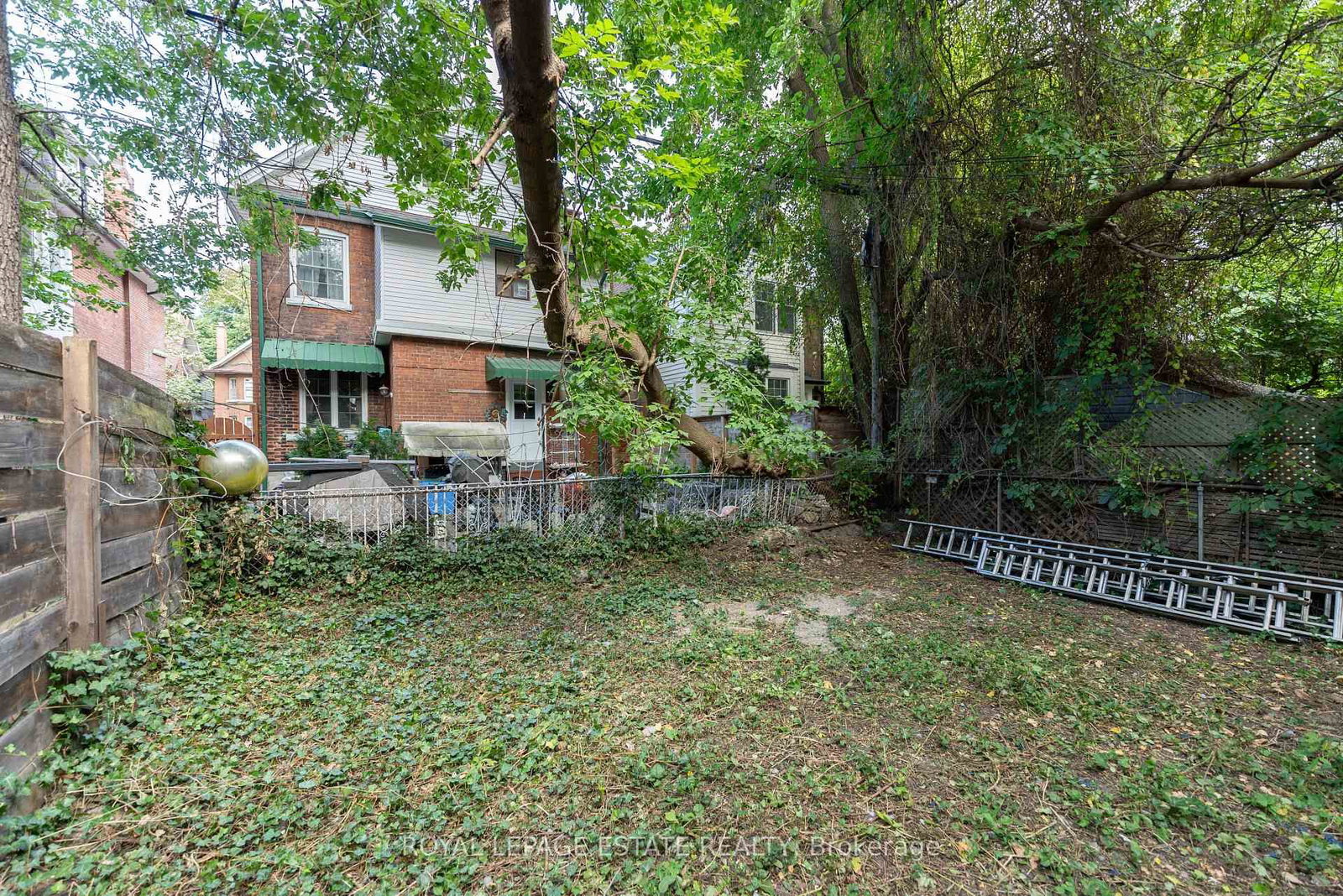 Listing Image 33