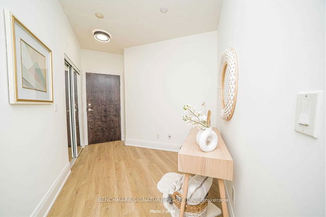 2202 - 12 Yonge Street