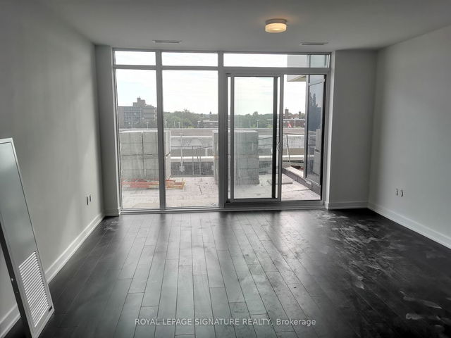 213 - 50 O'neill Road