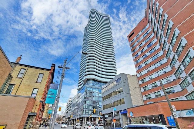 3501 - 403 Church Street