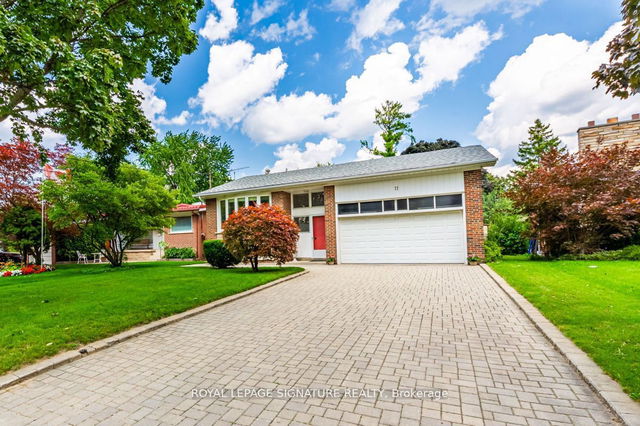11 Dukinfield Crescent