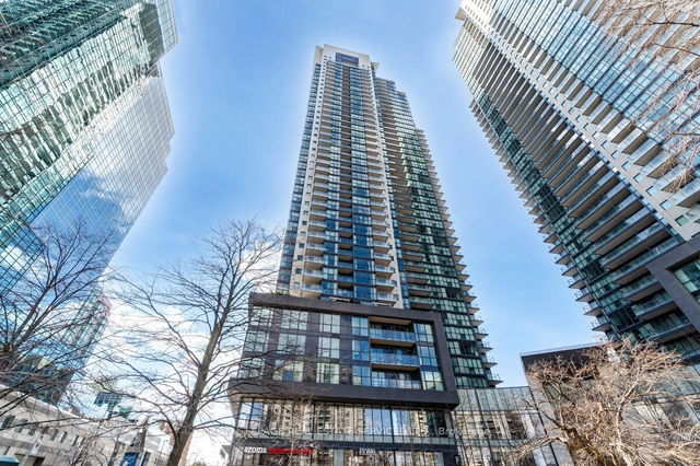 102 - 5162 Yonge Street