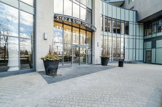 102 - 5162 Yonge Street