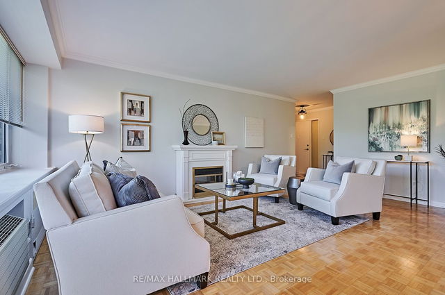 811 - 120 Rosedale Valley Road