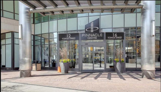 2107 - 12 Yonge Street
