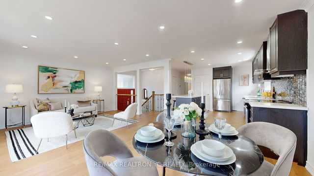 44 Broadlands Boulevard