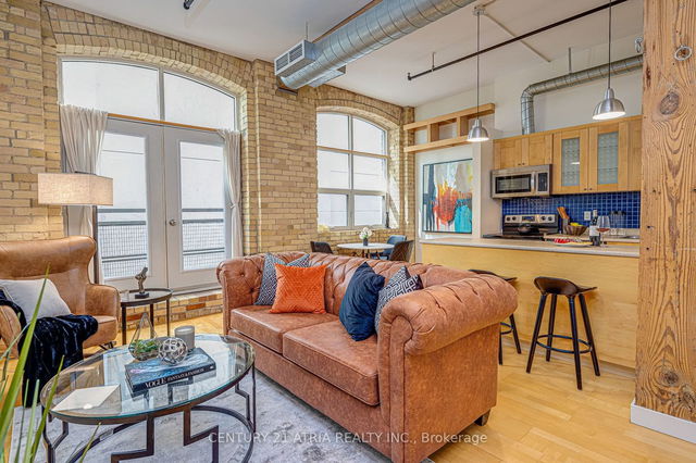 203 - 383 adelaide Street