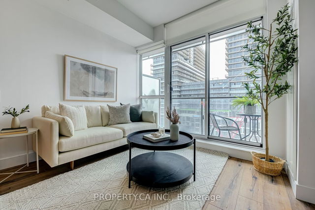 1402 - 39 Sherbourne Street