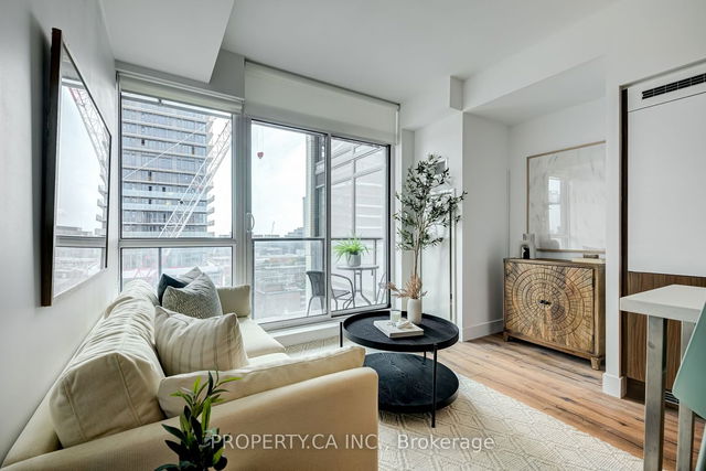 1402 - 39 Sherbourne Street