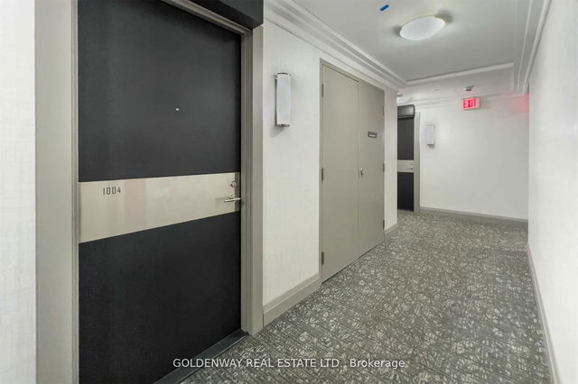 1004 - 18 Graydon Hall Drive