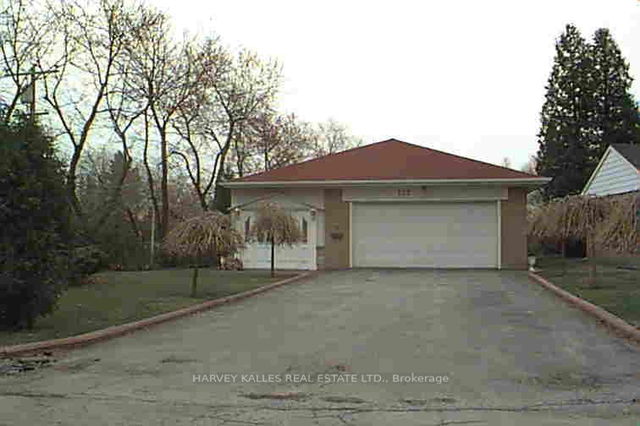 117 Arjay Crescent