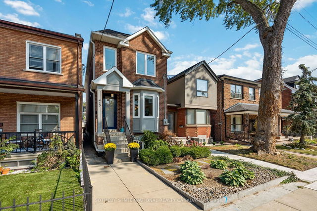 445 Roxton Road