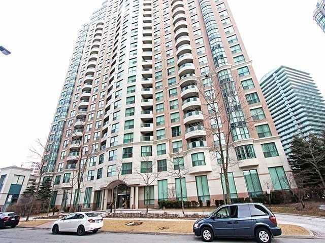 902 - 7 Lorraine Drive