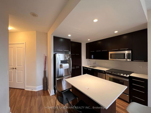 1022 - 100 Harrison Garden Boulevard