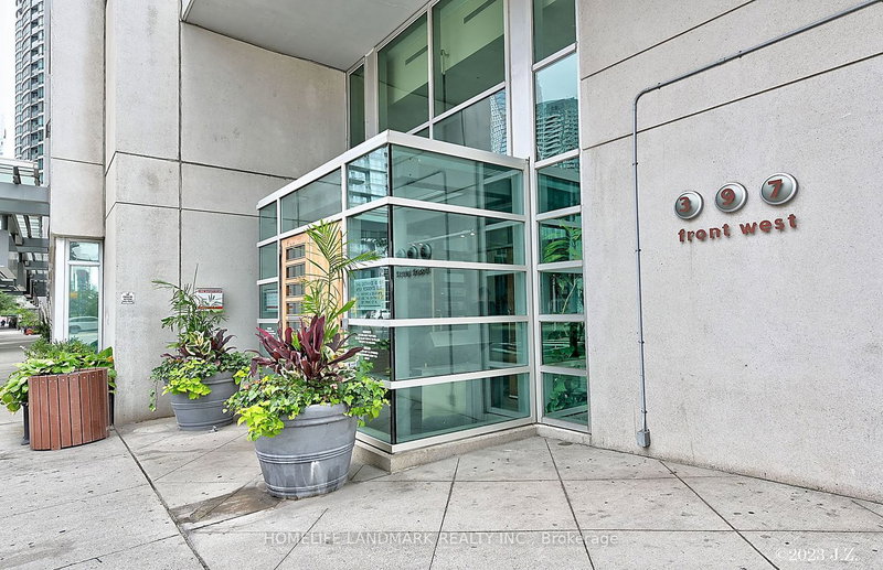 Ph03 - 397 Front St W, Toronto, M5V 3S1 | Image 2