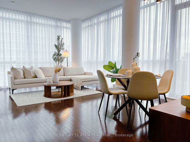 1212 - 770 Bay Street