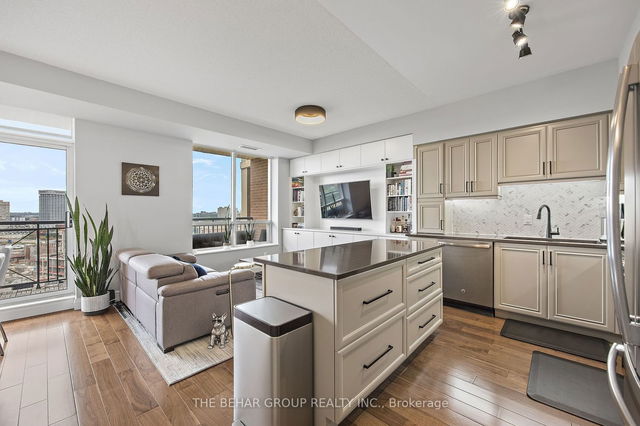 1507 - 1105 Leslie Street