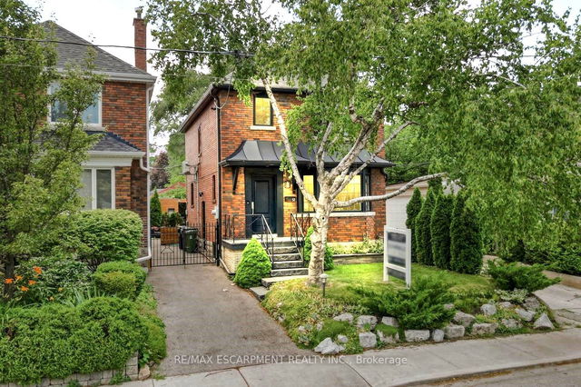 52 Elm Road