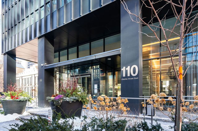 3903 - 110 Charles Street