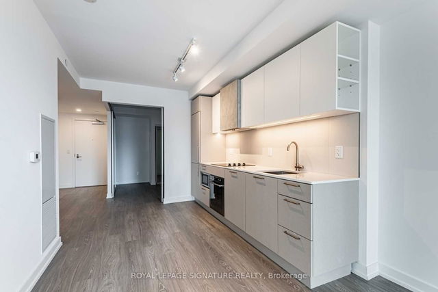 503 - 19 Western Battery Road