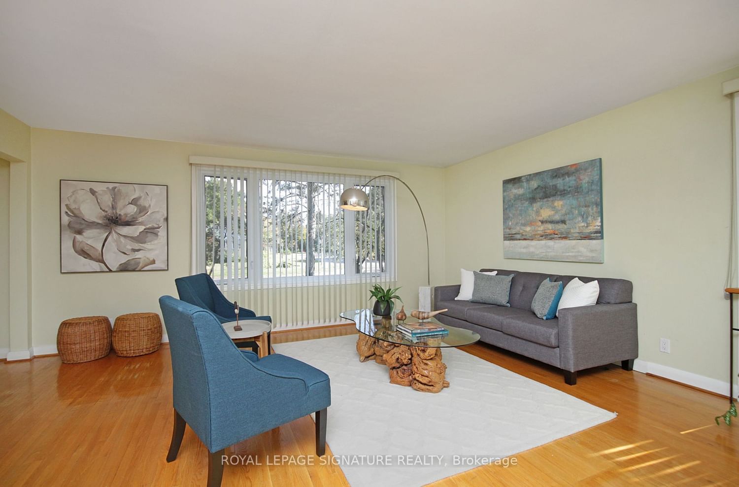 Listing Image 7