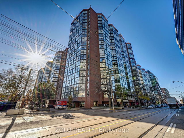 1602 - 705 King Street