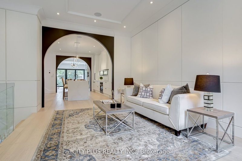 119 Glengrove Ave W, Toronto, M4R 1P1 | Image 3