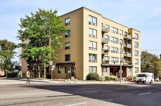 603 - 740 Eglinton Avenue