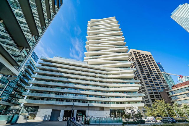 707 - 15 Queens Quay