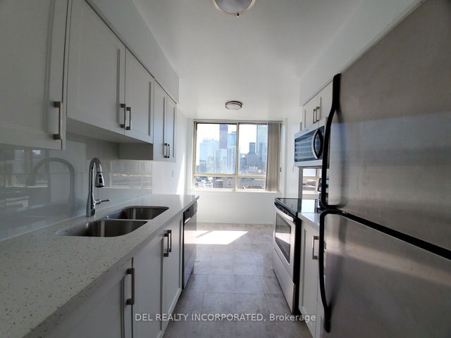 2308 - 633 Bay Street