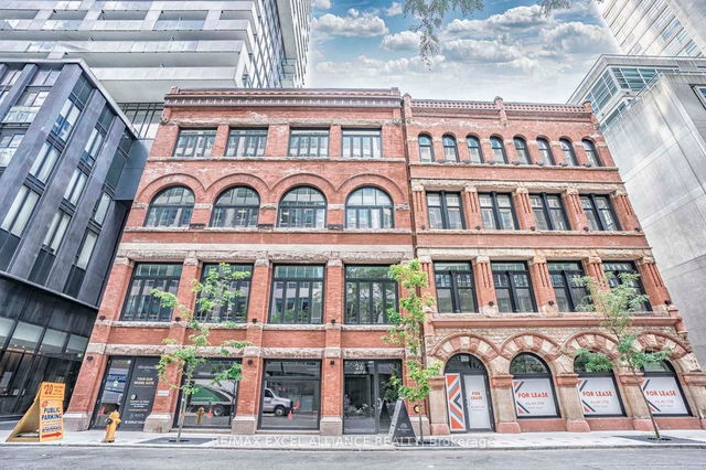 305 - 22 Lombard Street