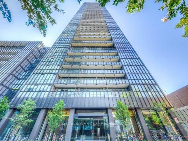 3806 - 101 Charles Street