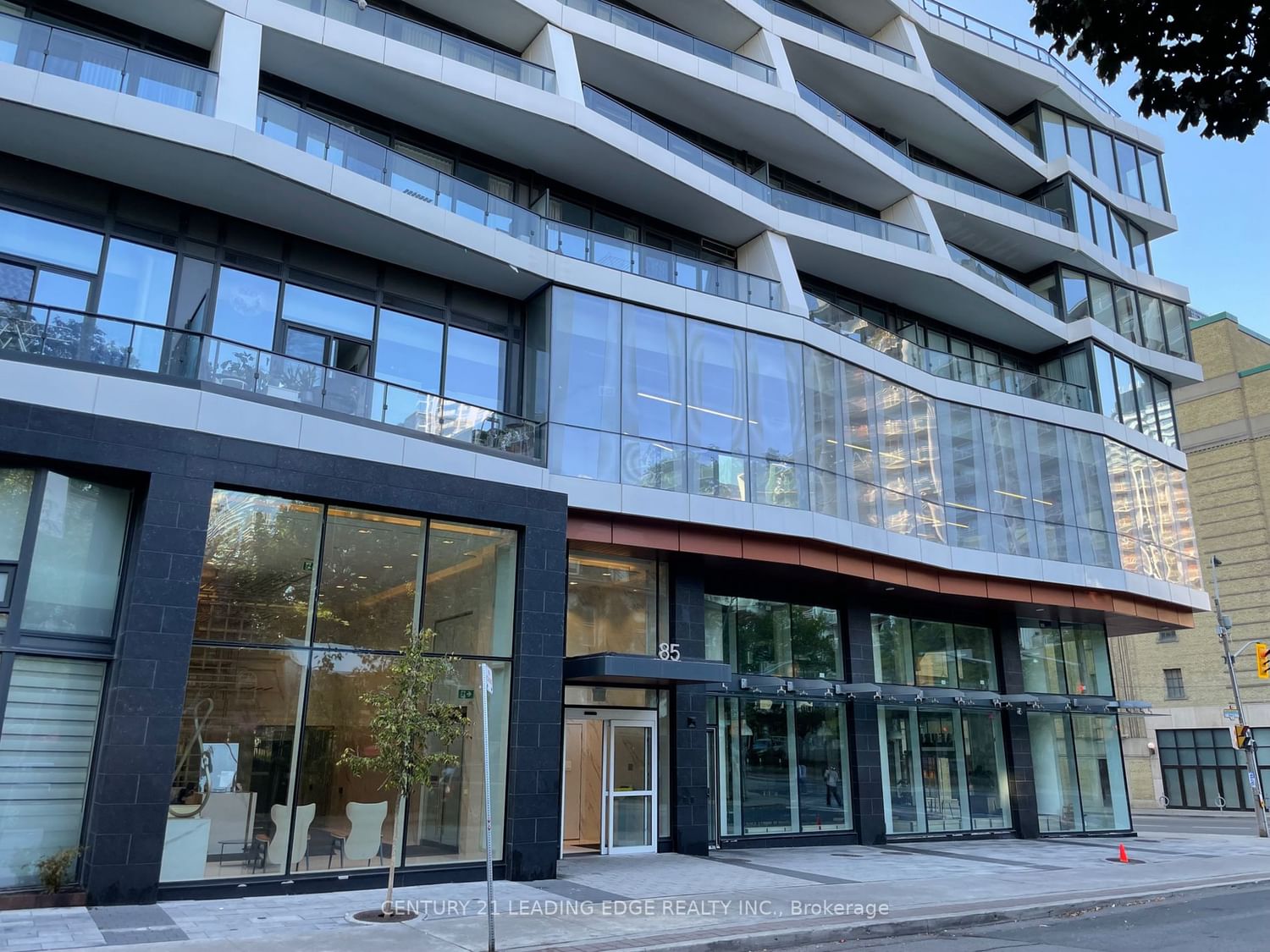 Listing Image 9