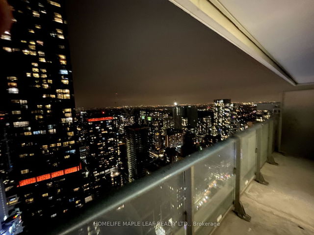 4101 - 2221 YONGE Street