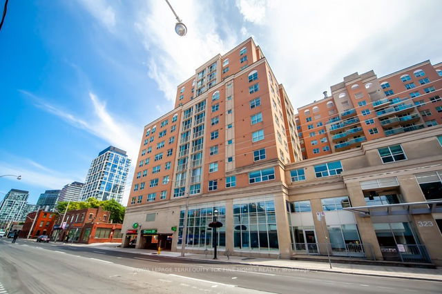 417 - 323 Richmond Street