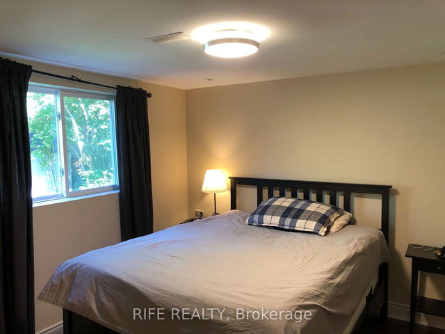 Lower - 346 Woodsworth Road