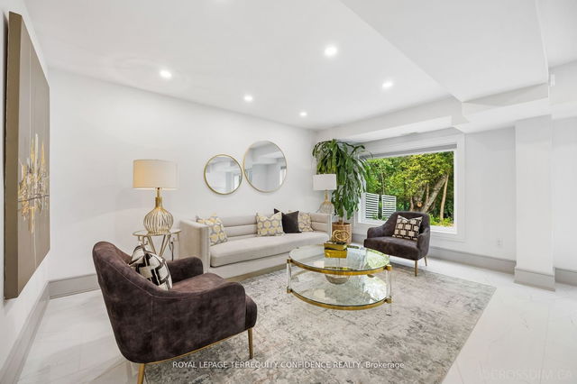 68 Dewlane Drive