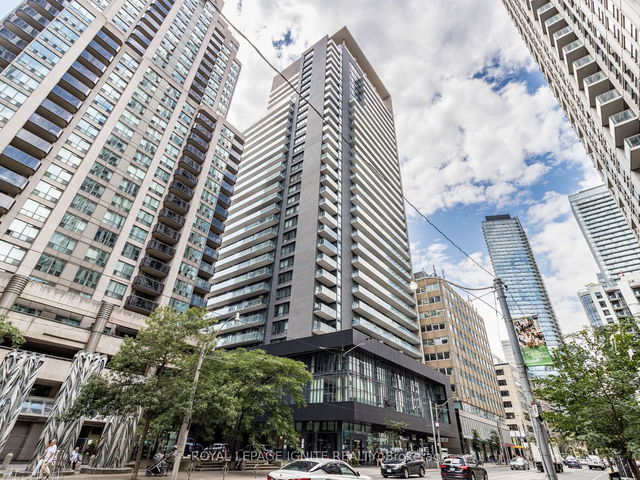 2509 - 770 Bay Street