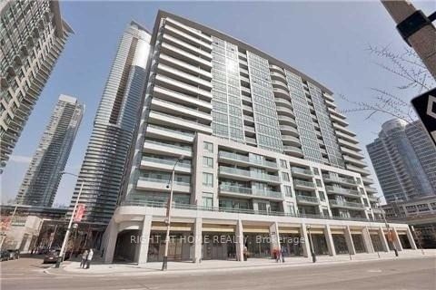 1208 - 25 Lower Simcoe Street