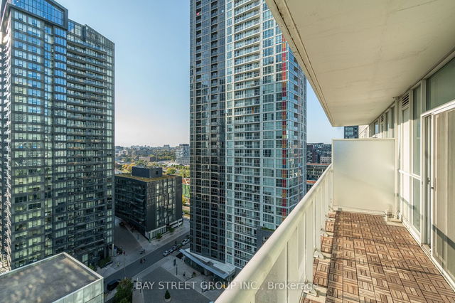 1911 - 75 Queens Wharf Road