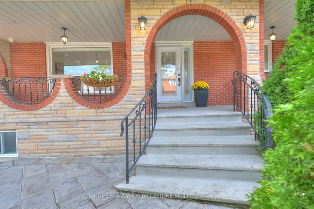 221 Reiner Road