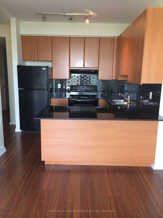 1708 - 30 CANTERBURY Place