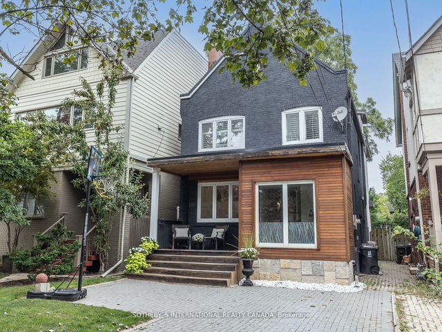 272 Sheldrake Boulevard